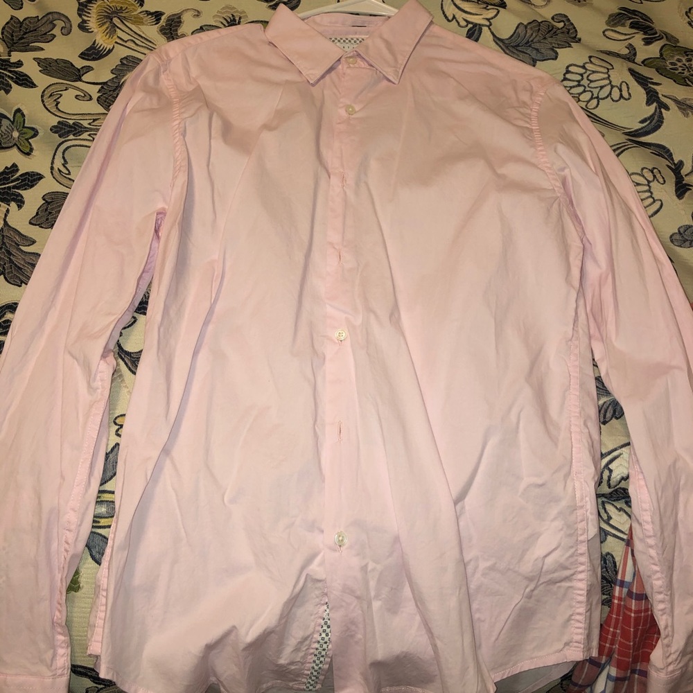 Baby pink button down. Slim fit
